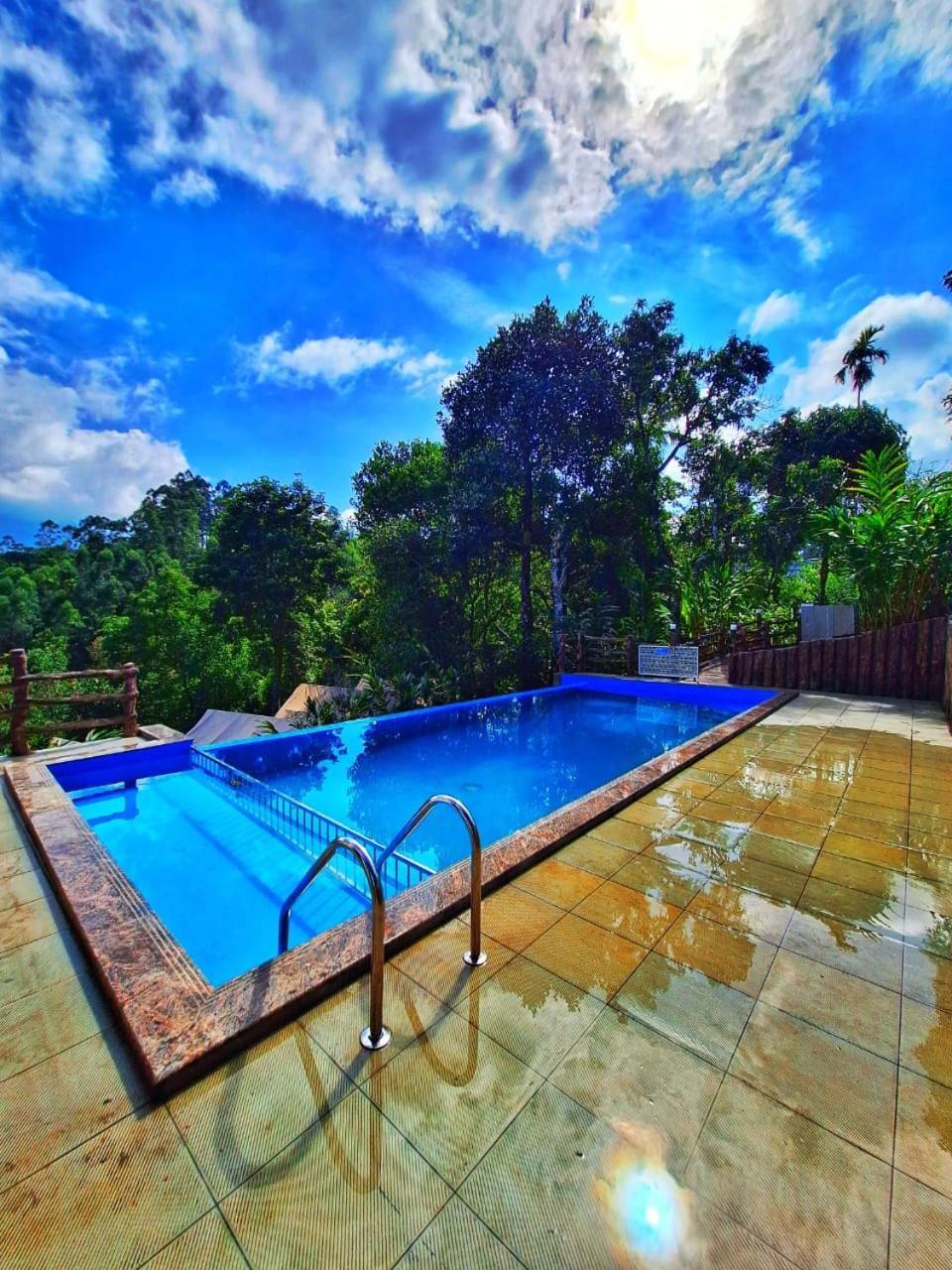 Chalona Hill View Hotel Munnar Luaran gambar